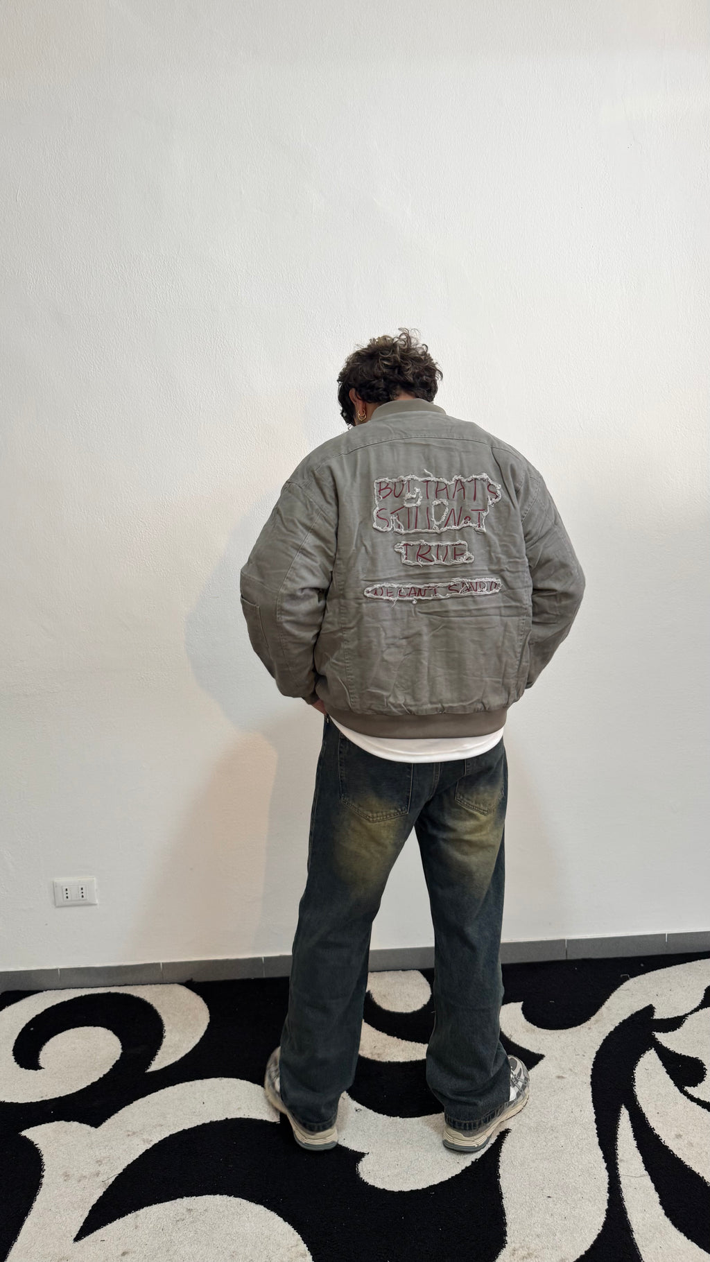 UTILITY BOMBER “SKIN AND TRUTH”